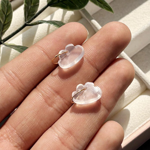 Pendentif Nuage en Quartz Rose Fait Main, Breloque en Pierre Précieuse en Forme de Nuage, Bijou de Guérison, Cadeau pour Elle - Product Image 4