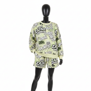 Conjunto de Sudadera y Pantalones Cortos de Felpa de Algodón y Poliéster de 320 GSM para Mujer, Color Verde Claro, Estampado de Grafiti en Toda la Superficie, Logotipo Sublimado - Product Image 1