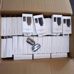 <span class=keywords><strong>Chargeur</strong></span> d'origine <span class=keywords><strong>65W</strong></span> PD adaptateur <span class=keywords><strong>secteur</strong></span> <span class=keywords><strong>Trio</strong></span> 3-Port Super Fast Charging Wall Charging adaptateur pour <span class=keywords><strong>Samsung</strong></span> S24 S23 S22 S21 - Product Image 6