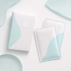 Masque en tissu hydratant au collagène et à l'acide hyaluronique pour peaux sèches - Blanchissant, raffermissant, anti-rides et traitement de l'acné - Product Image 2