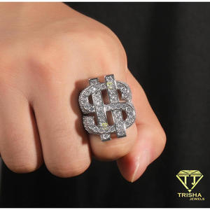 Anillo de lujo con símbolo de diamante moissanita en plata de ley 925 para colecciones de joyería hip hop premium. - Product Image 1