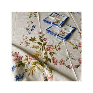 Nappe de 4 pieds inspirée de la ferme bleu blanc 100% coton broderie salle à manger décontractée séchage rapide lavable en Machine caractéristique jetable - Product Image 6