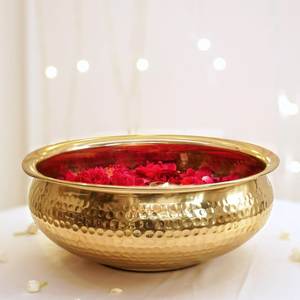 Bol Urli en métal de qualité supérieure avec texture martelée, idéal pour les cadeaux et les centres de table pour occasions spéciales - Product Image 3