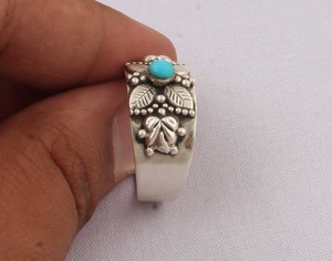 Wholesale 925 Sterling <b>Silver</b> Natural Turquoise Bezel Setting Classic Wedding Party Floral Leaf Motif Wide Band <b>Statement</b> <b>Ring</b> - Product Image 4