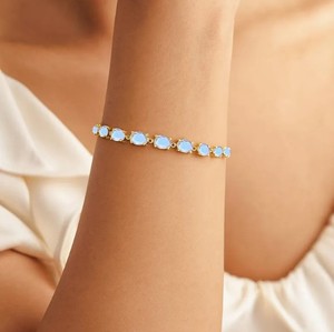 Pulsera de Plata de Ley con Dije de Piedra Lunar de Corte Ovalado, Lujosa y Elegante para Mujer, Piedra de Nacimiento de Junio Certificada, Joyería para Fiestas y Aniversarios - Product Image 4