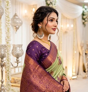 Sari de seda verde y morado con estampado de pavo real, ropa tradicional de boda para mujer - Product Image 4