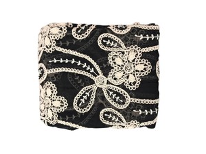 Broderie florale de luxe en gros, style Dori, sur tissu rayonne noir – Travail de fil complexe pour robes - Product Image 6