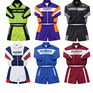Ensemble de survêtement de course pour homme 2026 personnalisé avec logo, veste et short deux pièces, en polyester/nylon à capuche - Product Image 2