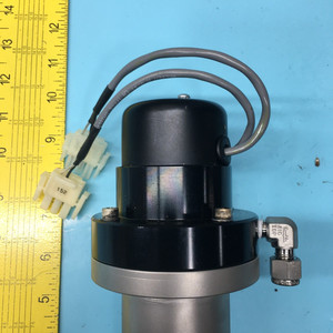 Vanne d'angle pneumatique MKS 162-1025K, Eaton - Équipement et pièces semi-conductrices de renommée mondiale - Product Image 1