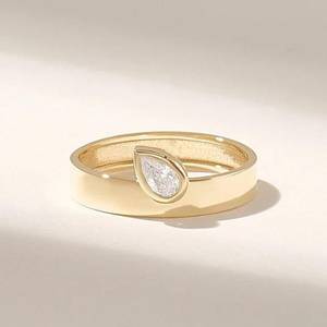 Bague solitaire unique en or massif 14 carats avec diamant blanc de laboratoire taille poire pour femme, cadeau d'anniversaire - Product Image 3
