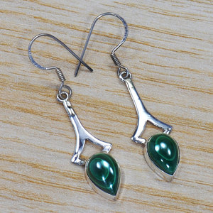 Boucles d'oreilles pendantes en argent sterling 925 sur mesure avec cabochon en malachite, fabrication OEM ODM, étiquette privée, vente en gros - Product Image 1