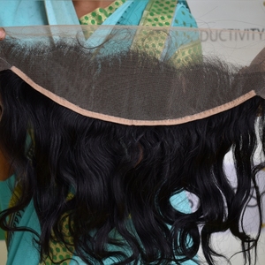 Extensiones de Cabello Humano Remy con Doble Trama, 100% Virgen, Cabello Indio Natural Negro, Ondulado, con Cutícula Alineada, Venta al Por Mayor - Product Image 4