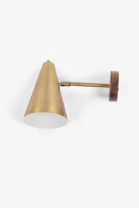 Lampe murale feuilles en laiton antique Look moderne Facile à installer et à entretenir idéal pour l'éclairage de chevet - Product Image 5