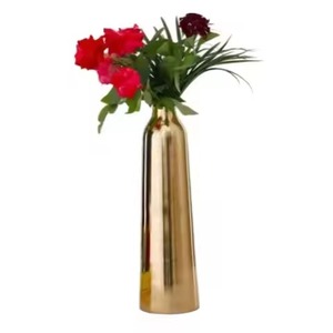 Vase à fleurs décoratif en métal design, vase floral élégant pour la décoration de table de salon - Product Image 3