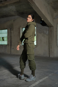 Conjunto Deportivo Táctico Personalizado para Mujer, Sudadera con Capucha y Cremallera Extra Grande, Pantalones Jogger, Ropa Deportiva Premium de Felpa - Product Image 4