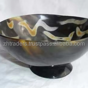 Bol en corne poli traditionnel et écologique pour table à manger, fabriqué à la main à partir de corne de buffle naturelle avec un design moderne - Product Image 6