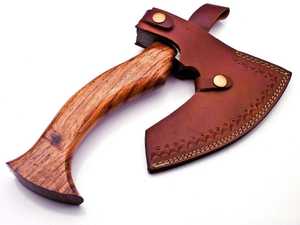 Hacha Vikinga de Acero de Damasco Hecha a Mano Personalizada al por Mayor con Mango de Madera Grabado y Funda de Cuero, Cortador de Pizza Tipo Hacha a Precio Mayorista - Product Image 6