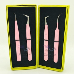 Pinzas de Extensión de Pestañas de Acero Inoxidable de Alta Calidad, Color Rosa Bebé, Marca Privada, Punta de Fibra Esencial, Sostenibles y Duraderas - Product Image 1