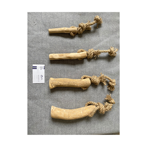 BEST SELLER Jouet à mâcher pour chien en bois de café écologique, durable et naturel pour le nettoyage des dents - Product Image 1