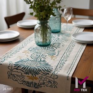 Camino de mesa de algodón de primera calidad, diseño tejido liso para comedor de granja, bodas rústicas, decoración festiva, restaurantes - Product Image 1