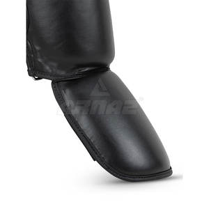 Espinilleras de Primera Calidad con Protección Equilibrada y Comodidad, Ligeras, con Acolchado Transpirable y Fáciles de Usar - Product Image 5