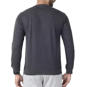 Sweat-shirt quotidien doux, chaud et confortable en coton, parfait pour les tenues décontractées et streetwear - Product Image 5
