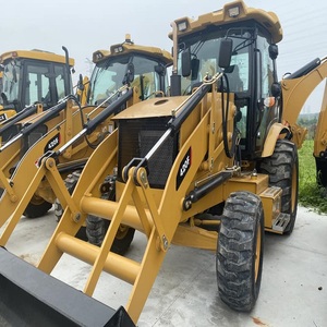 Chargeuse-pelleteuse Cat 420F d'occasion de qualité supérieure, en excellent état de fonctionnement, prête pour les projets de construction - Product Image 6