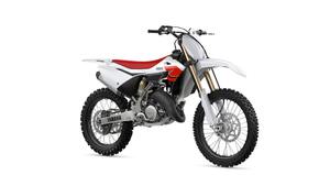 Moto de course de compétition YZ125 Édition 70e Anniversaire 2025 – Offre Exceptionnelle ! - Product Image 3