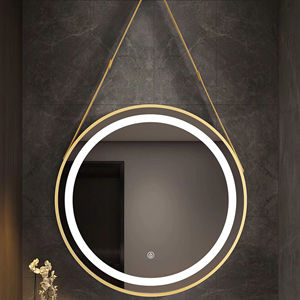 Miroir de salle de bain suspendu rond moderne Daystar Trade avec rétroéclairage LED, capteur tactile et sangle décorative dorée, modèle DST-AT-210 - Product Image 4