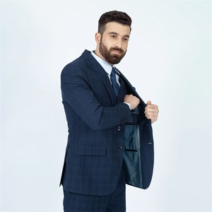 Traje de Boda Formal para Hombre, Hecho a Medida, Corte Entallado, Talla Grande, con Chaqueta, Pantalones y Chaleco, Modelo NA19, Diseño a Cuadros - Product Image 2