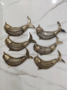 Pendentifs en laiton faits à la main sur le thème du Dokra, style bohème mixte, décoration murale |   Fournitures d'artisanat ethnique en gros du Madhya Pradesh - Product Image 3