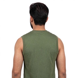 Débardeurs en polyester tricoté uni pour hommes, col rond, séchage rapide, respirants, anti-humidité, style urbain, vente en gros, logo personnalisé - Product Image 4