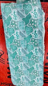 Tissu popeline 100% coton peigné, tissé, léger, respirant, absorbant l'humidité, écologique, imprimé floral, biologique - Product Image 5