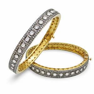 Pulsera Kada de Plata de Ley 925 Chapada en Oro de Lujo Tradicional para Mujer con Polki Blanco y Filigrana - Product Image 1