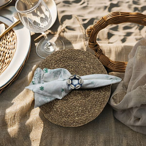 Anneau de serviette de mariage design, écologique, style floral, en tissu - Product Image 2