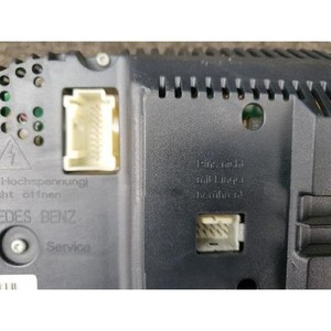 แผงหน้าปัดรถยนต์ S-class ปี 2005-2013 มือสอง ของแท้ รหัส 0263650200 - Product Image 4