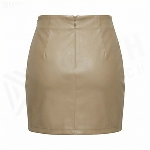 Jupe crayon mini en similicuir taille haute pour femme, couleur unie, coupe moulante sexy avec fermeture éclair, à porter en toutes saisons - Product Image 2