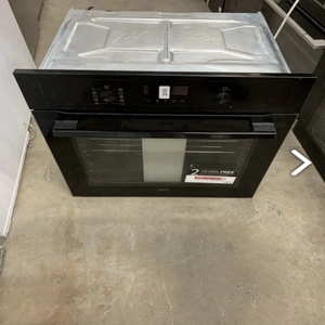 Horno Eléctrico Integrado A-E-G Nuevo de Marca - Product Image 1