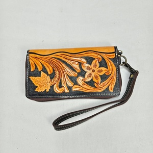 Cartera de mano de cuero genuino con diseño occidental, grabada a mano con flores y pintada, elegante cartera de cuero para mujer - Product Image 1