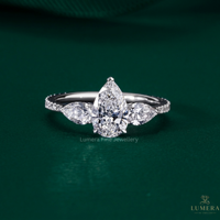 Bague de fiançailles en diamant de culture en forme de poire, trois pierres, pavé de diamants latéraux, plaqué or massif, bague de mariage de luxe pour femme