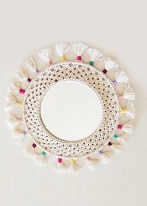 Espejo Decorativo de Pared Hecho a Mano con Diseño de Hojas, Artesanía India, Exportador Mayorista, Macramé de Diseño para Decoración del Hogar - Product Image 4