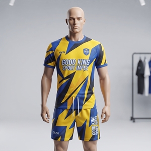 Ensemble de maillots et shorts de football personnalisés pour hommes, uniforme de football par sublimation, vêtements de sport, kit d'équipe, fabricant OEM, Good King Sport Impex Pro - Product Image 1