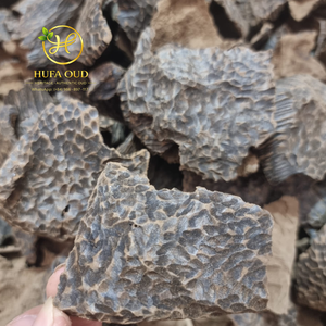 Chispas de Agarwood Oud Procesadas con Vapor de Combustión Limpia - Product Image 5