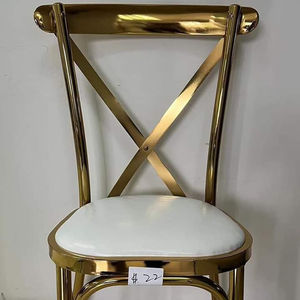 Fauteuil à bascule en bois avec accoudoirs, chaise à bascule d'extérieur traditionnelle en bois brun clair à dossier haut à lattes, mobilier de véranda - Product Image 6