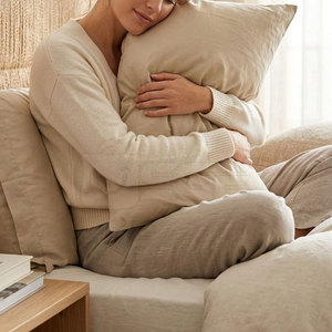 Fundas de Almohada Teñidas de Alta Calidad en Tela de Poliéster y Algodón, Colores y Tamaños Personalizados, Costura a Medida para Hoteles y Hogares, Pedidos al por Mayor - Product Image 5