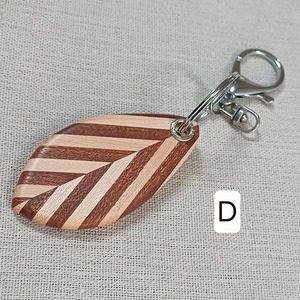 Daily Wear Wooden <b>Key</b> <b>Chains</b> Comfortable Wooden <b>Key</b> <b>Chains</b> Lightweight Style Wooden <b>Key</b> <b>Chains</b> Wholesale Factory Item Use Wooden - Product Image 1