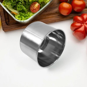 Conteneur de stockage alimentaire en acier inoxydable avec couvercle en plastique, forme cylindrique, hermétique, préservation de la fraîcheur, utilisation en cuisine, minimaliste - Product Image 6