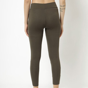 Leggings de Yoga para Mujer al por Mayor, de Alta Calidad, Estilo Moderno, Talla XL, Material de Spandex sin Costuras, Hechos en Pakistán - Product Image 2