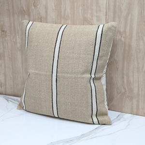 Belle housse de coussin faite à la main Taie d'oreiller décorative à la maison Housse de coussin du fabricant indien - Product Image 5