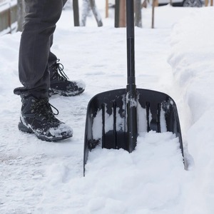 Livraison rapide, pelles à neige, manche en alliage d'aluminium, lames multi-matériaux, prêtes pour les urgences hivernales, conçues pour la résistance et la stabilité - Product Image 5
